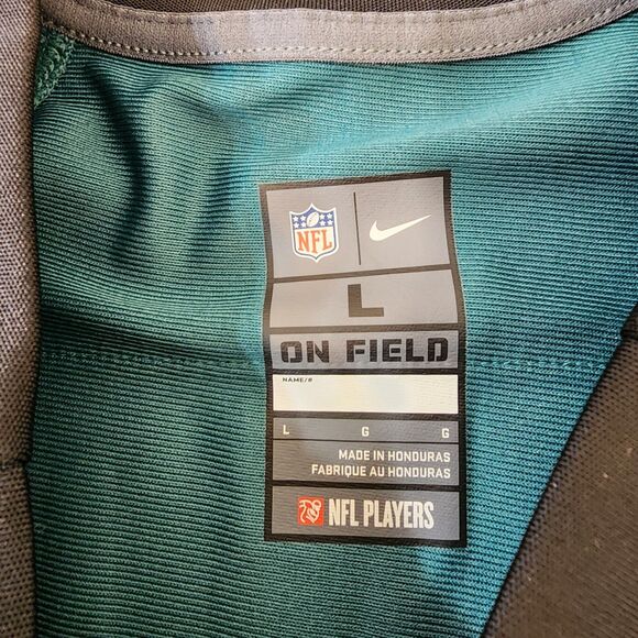 Nike Teal and Black Men's Jersey - Picture 4 of 10